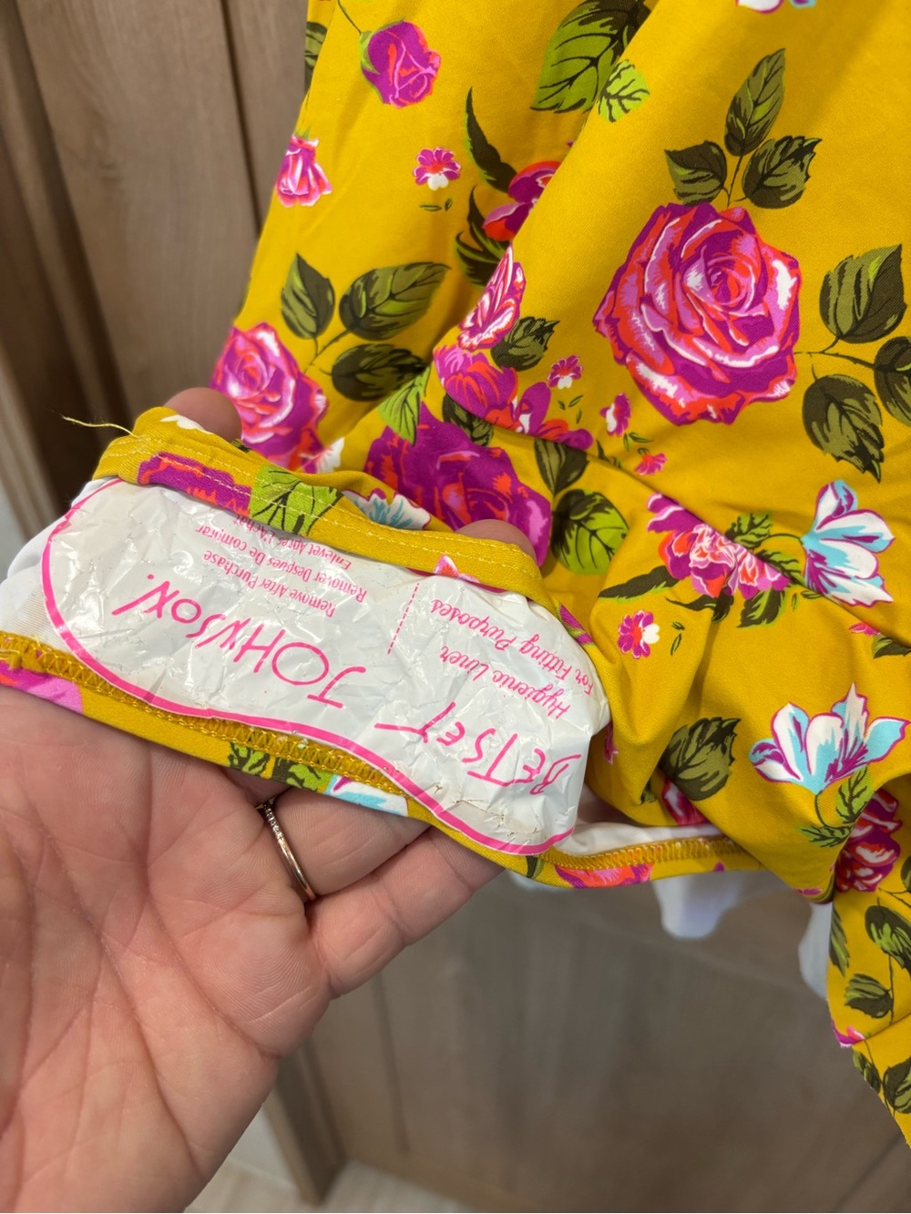 NWOT Betsy Johnson One Piece Bathing Suit Size L Floral Yellow Ruffles - Picture 4 of 5